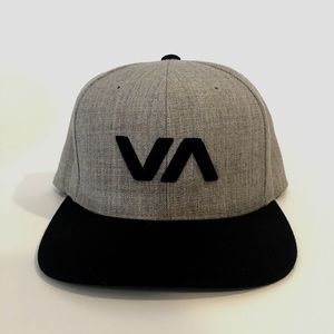 RVCA SnapBack